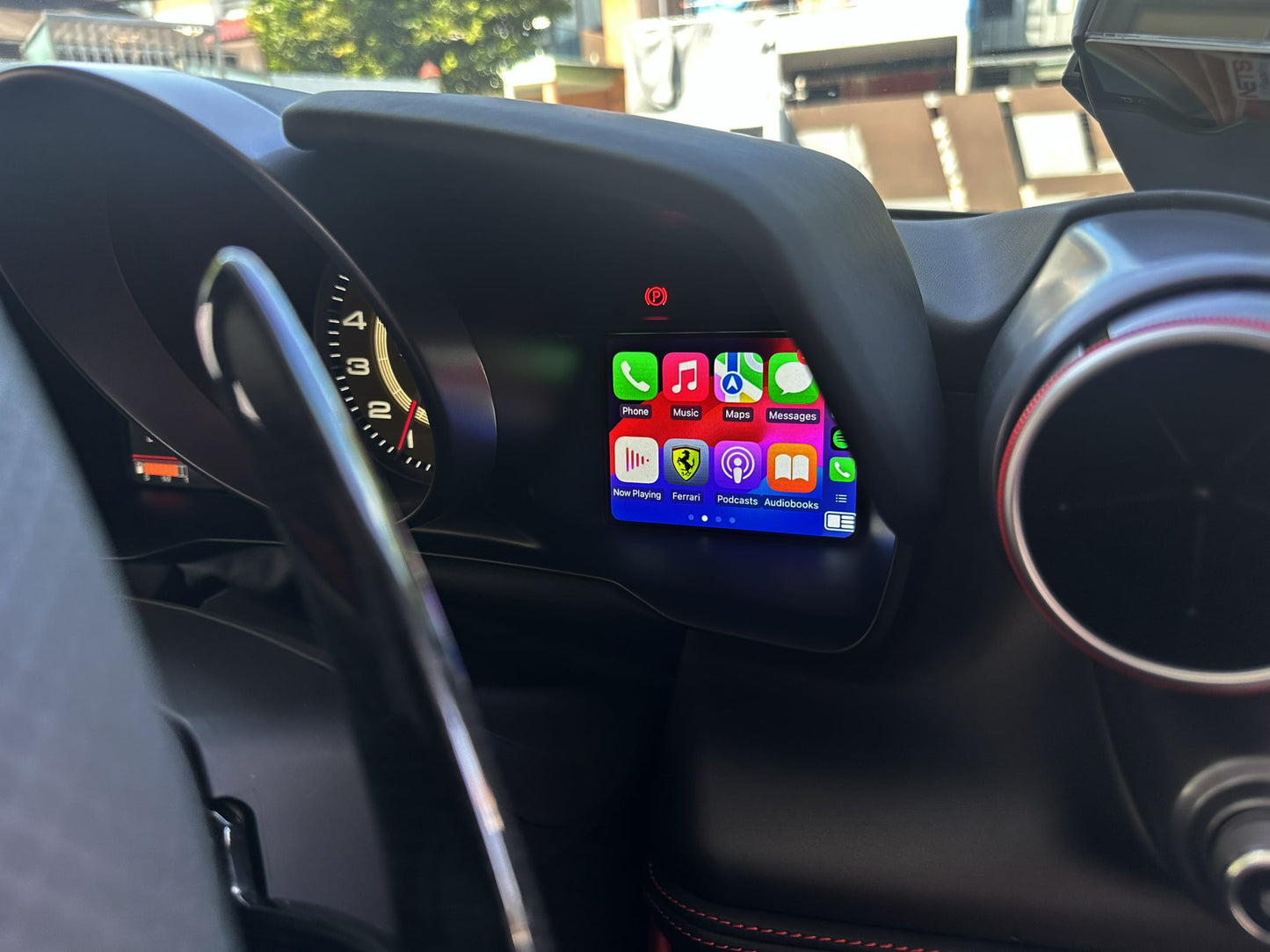 Wireless Carplay & Android Auto (4F8 Tributo) Ferrari