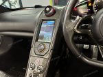 Wireless Carplay & Android Auto (MP4c) McLaren